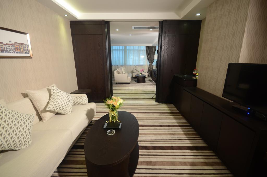 Dongguan Junyue Hotel Room photo